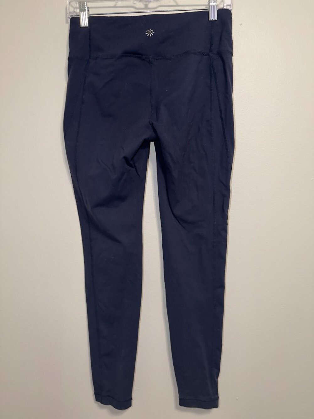 Athleta Navy Blue High Rise 7/8 Leggings Size Medium M Tight Yoga Athletic Gym - Picture 7 of 7